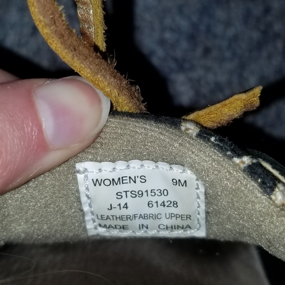 Sperry's - Picture 2 of 3